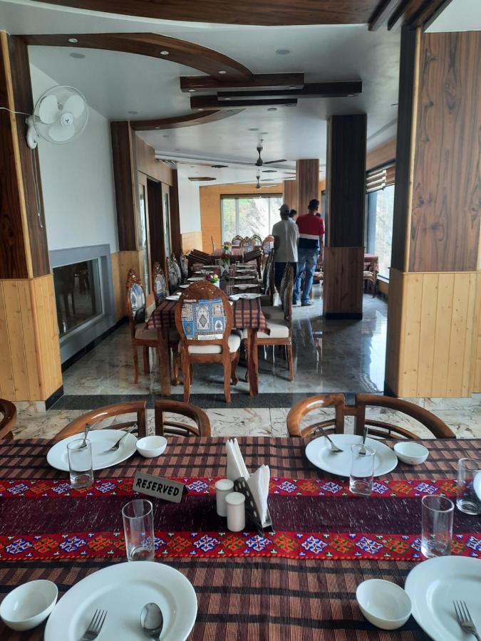 Hotel Himalayan Heritage Sarāhan Esterno foto
